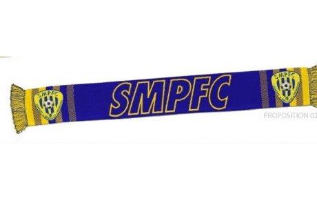 Les écharpes du club sont arrivées!!!!